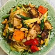 Pad Prik Pao (Cashew Nut)